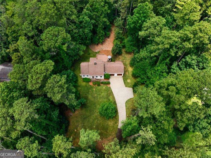 Photo of 208 Nacoochee Drive, Woodstock, GA 30188 (MLS # 10793338)