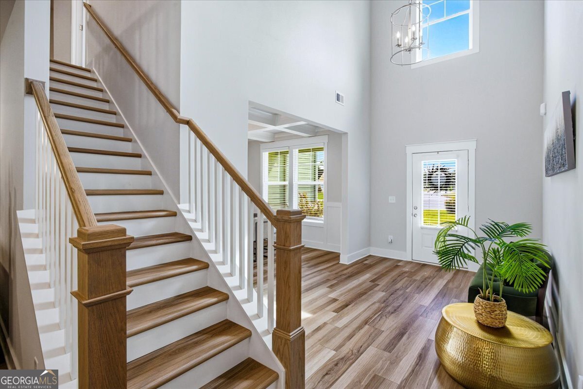 2 Whites Pond RD