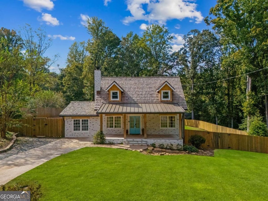 Photo of 5495 Arrowhead Drive, Acworth, GA 30102 (MLS # 10876386)