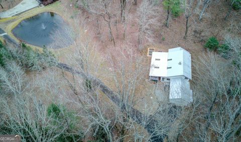 A home in Scaly Mtn