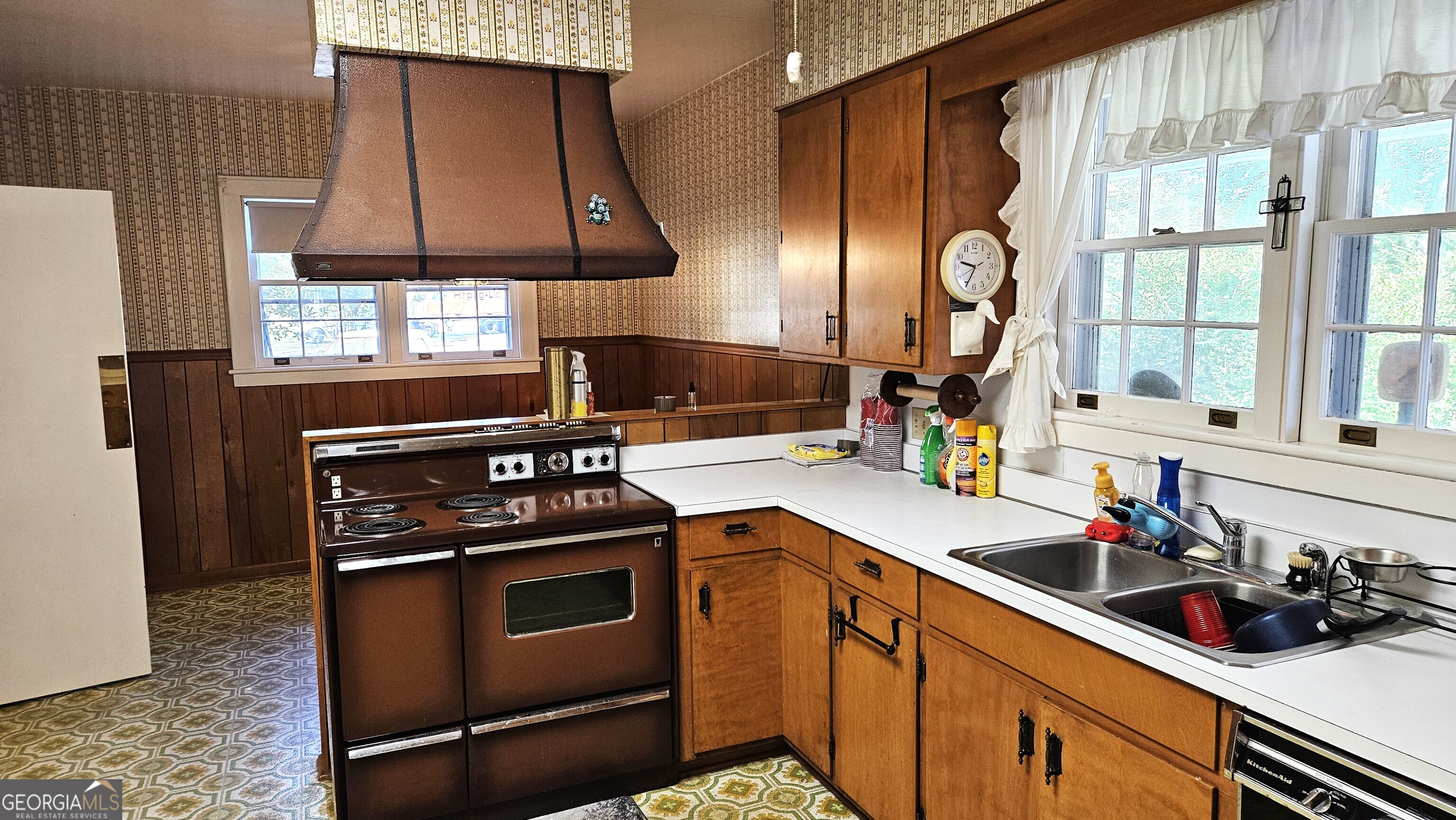 Sylvania, Georgia 30467, United States, 4 Bedrooms Bedrooms, ,2 BathroomsBathrooms,Residential,Pending,202136