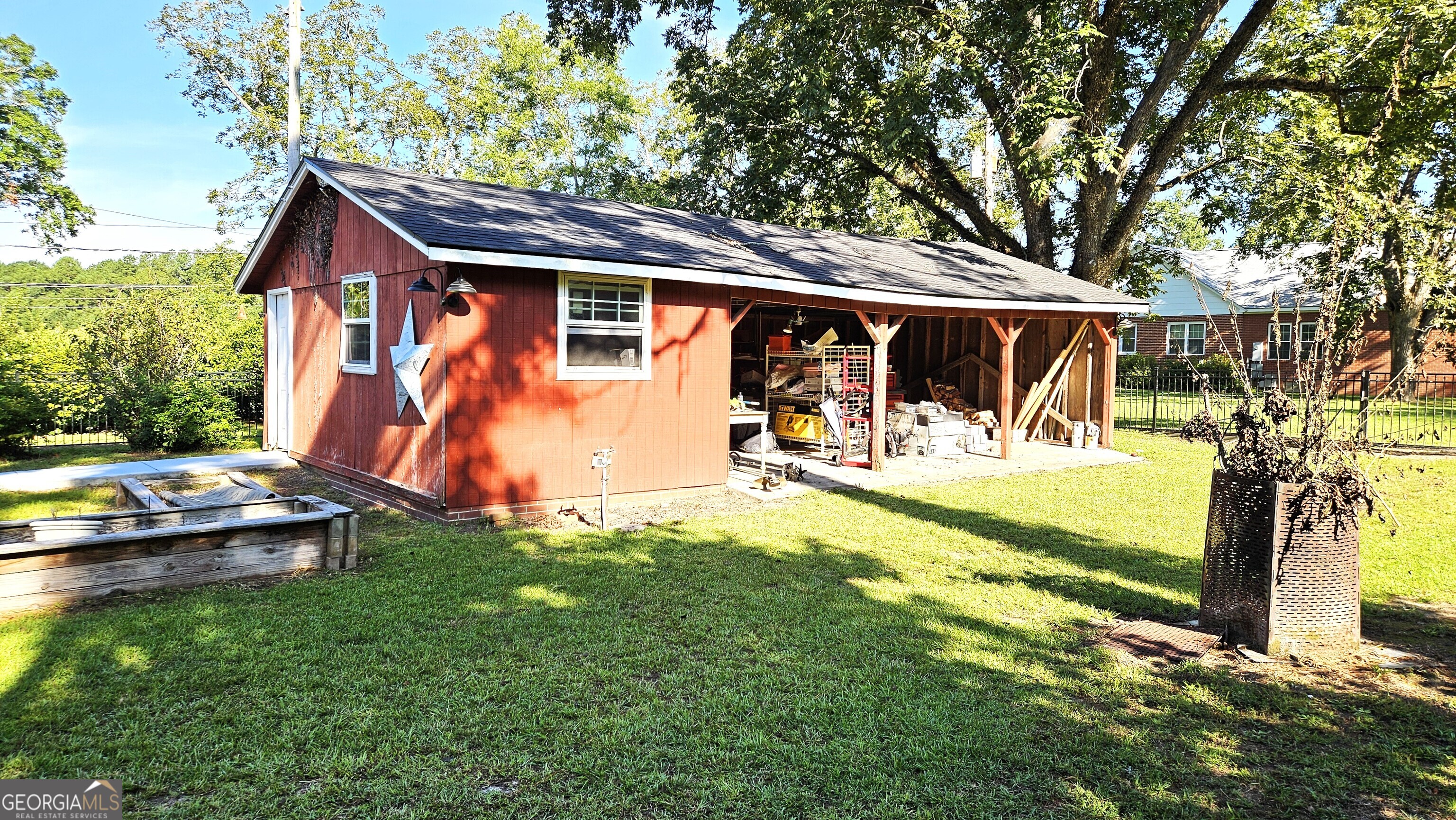 Sylvania, Georgia 30467, United States, 4 Bedrooms Bedrooms, ,2 BathroomsBathrooms,Residential,Pending,202136