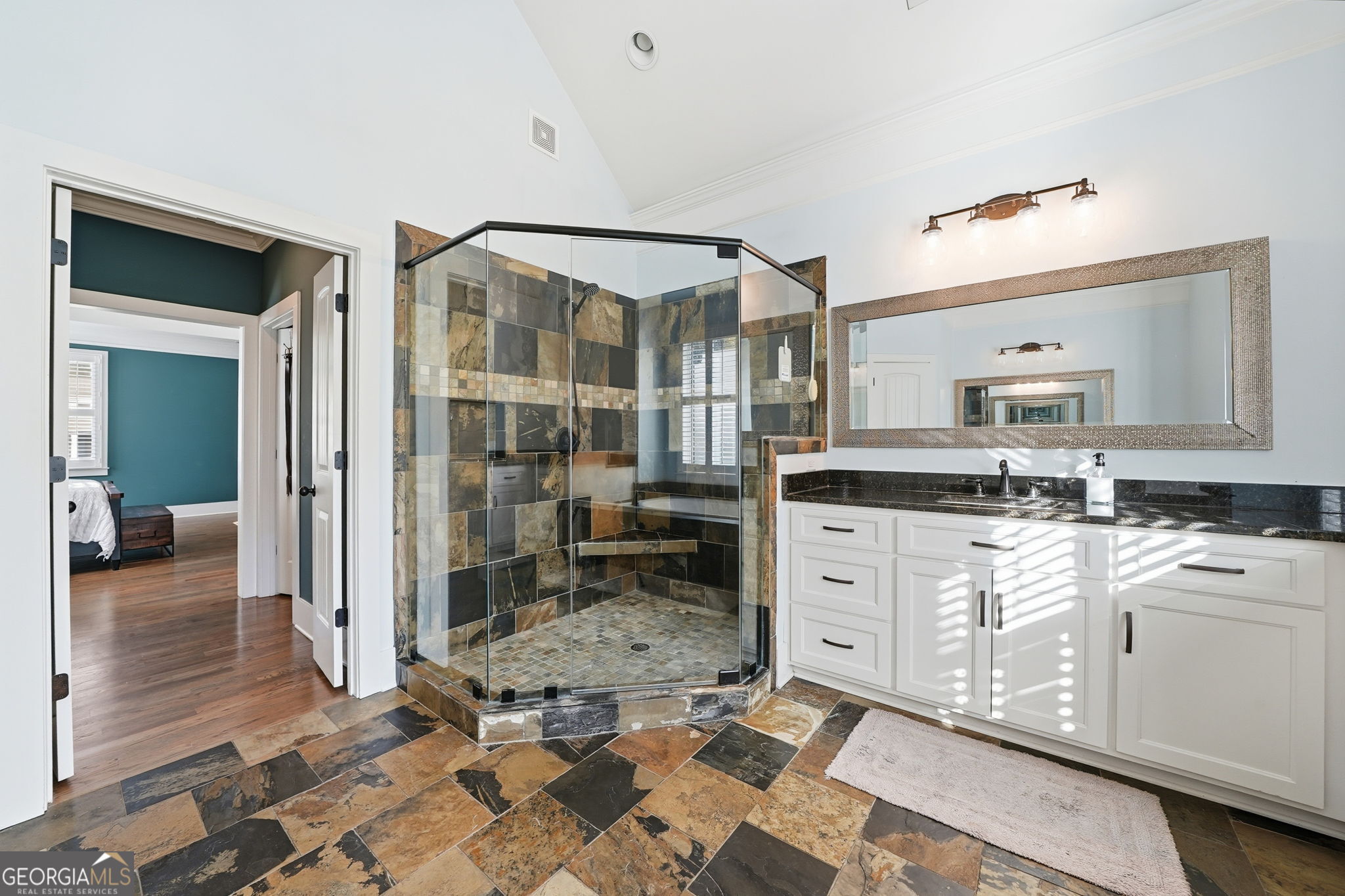 Wilshire Estates - Residential