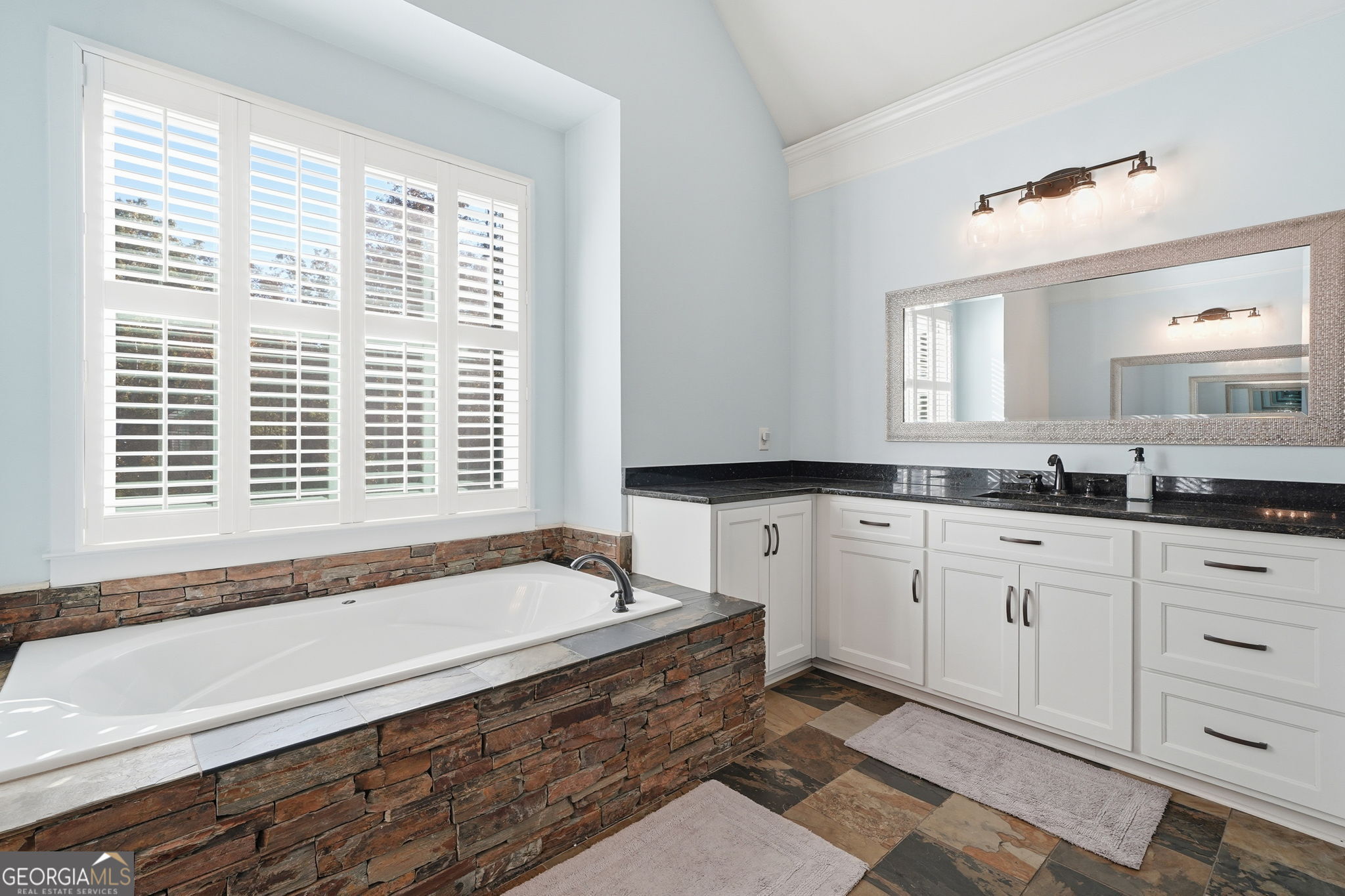 Wilshire Estates - Residential