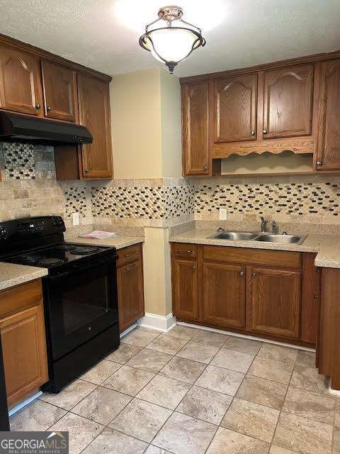 105 Longstreet CIR