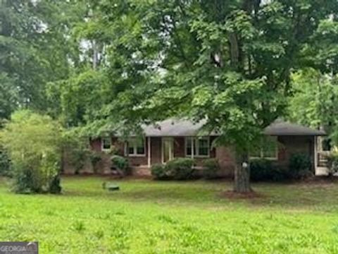 4485 Canary CT Lithia Springs GA 30122