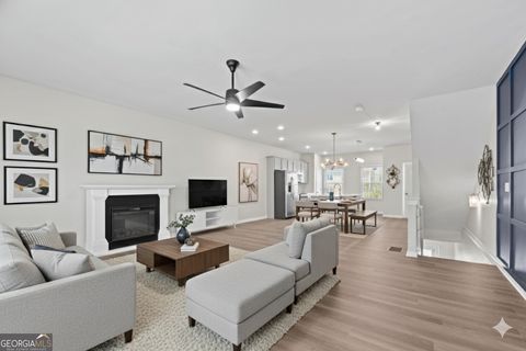 Photo of 3619 HAWTHORNE Terrace, Atlanta, GA 30337 (MLS # 10638378)