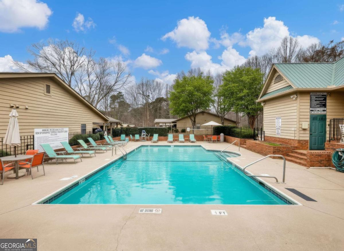 2235 Old Hamilton Place 100B