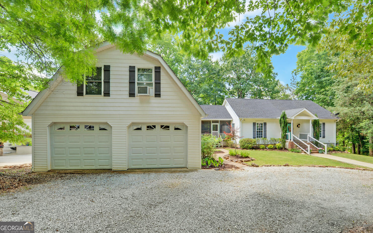 77 Joy LN