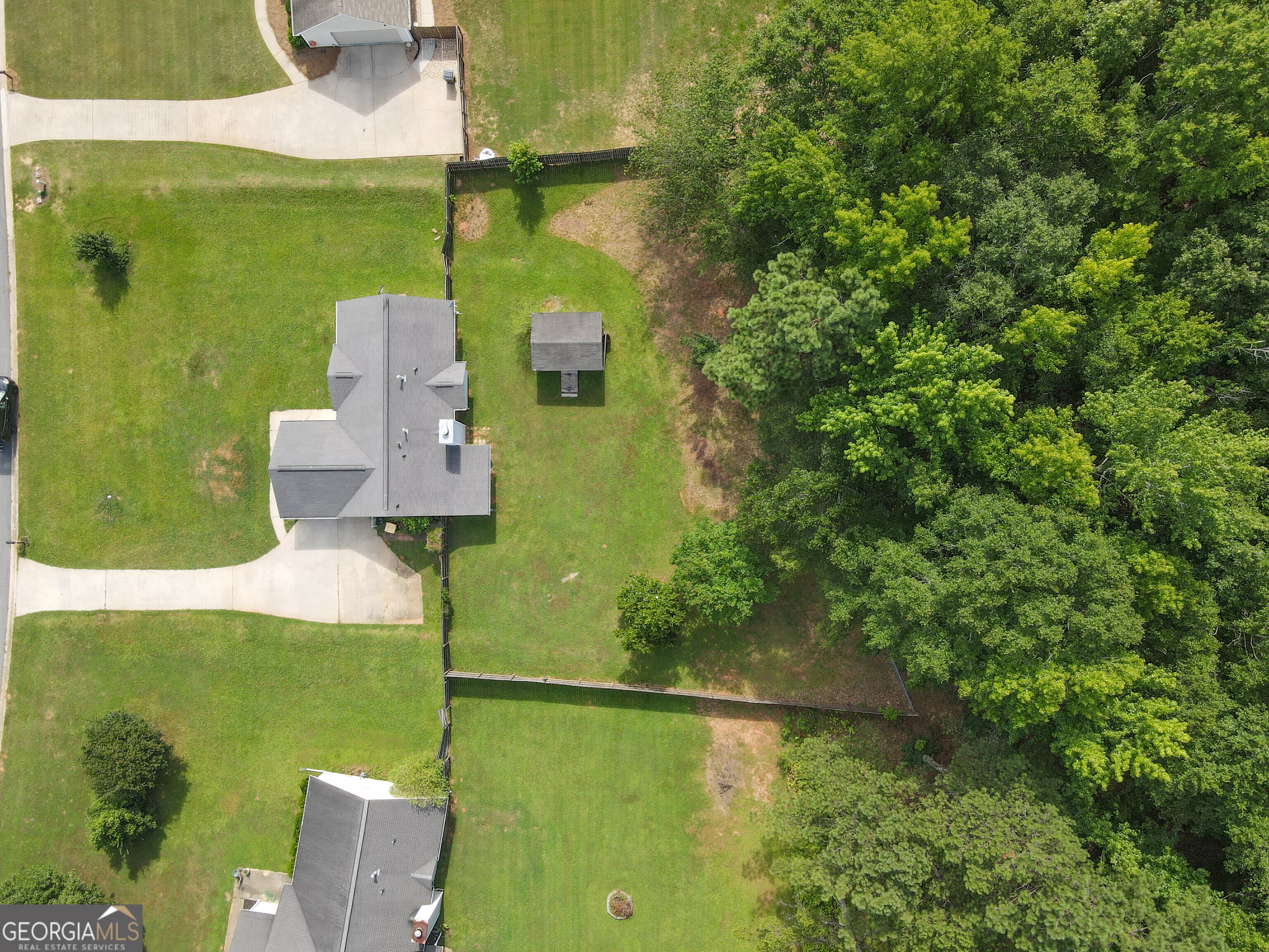 525 Hayward Bishop WAY