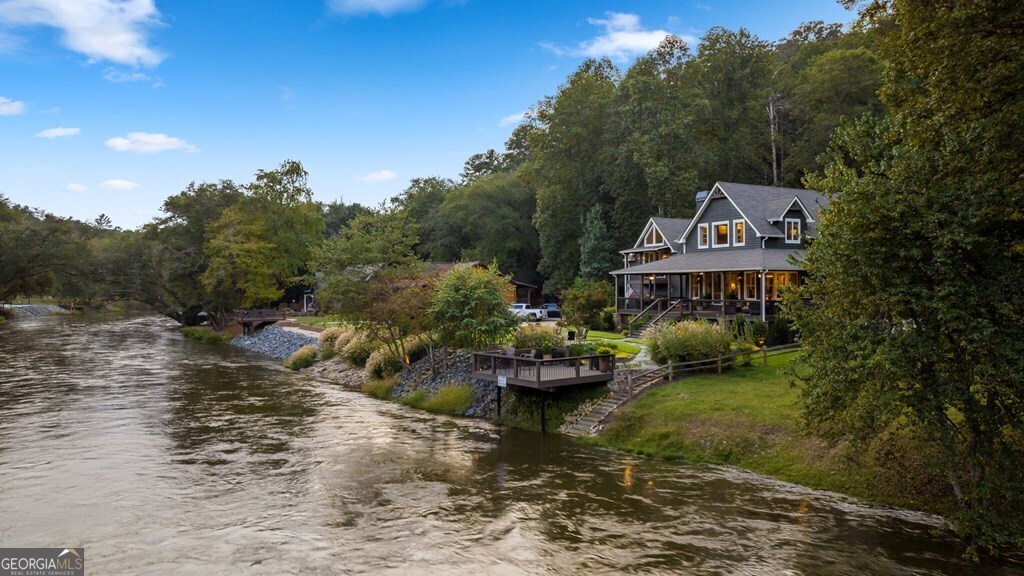 547 Toccoa River LN