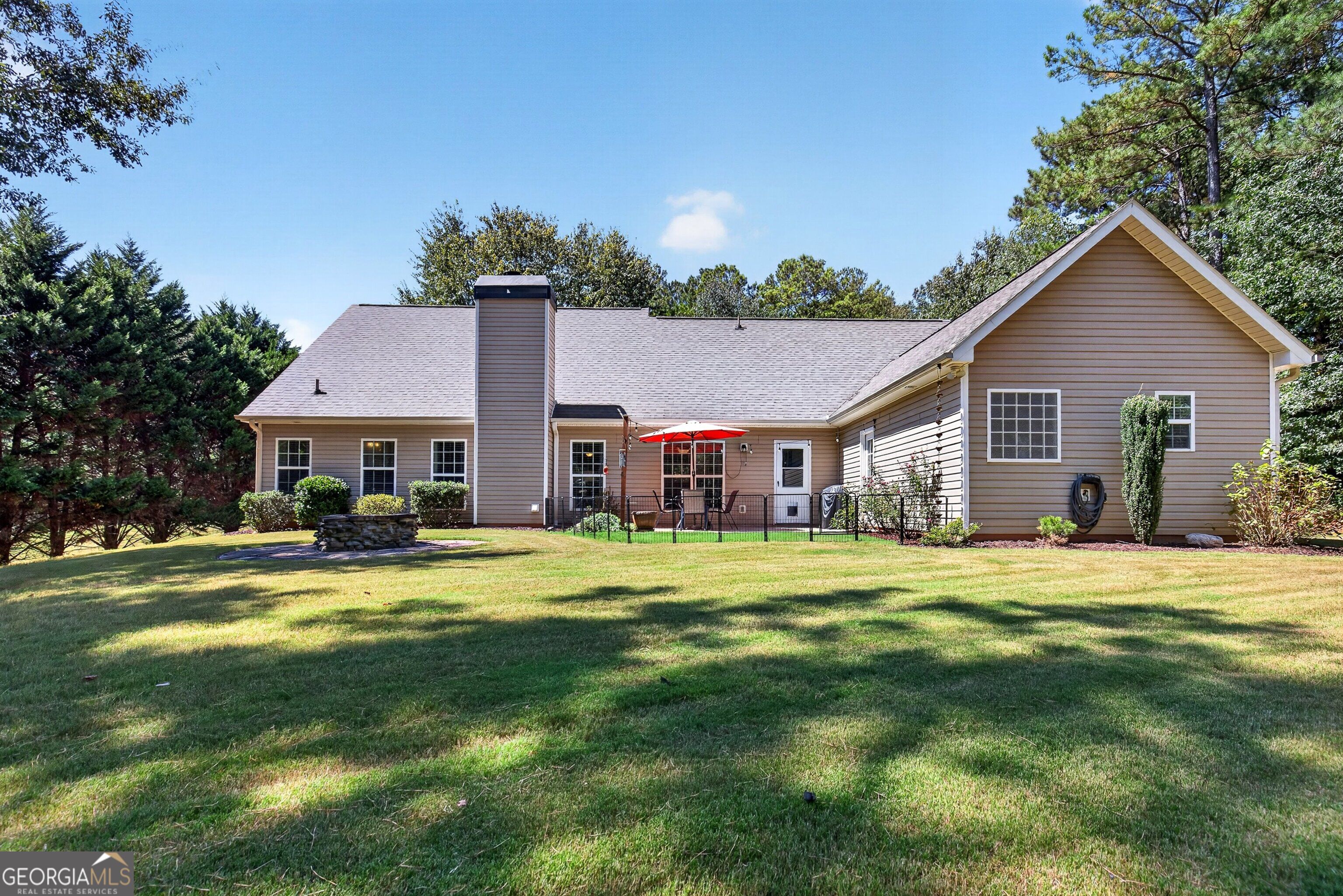 32 Meadows Creek LN