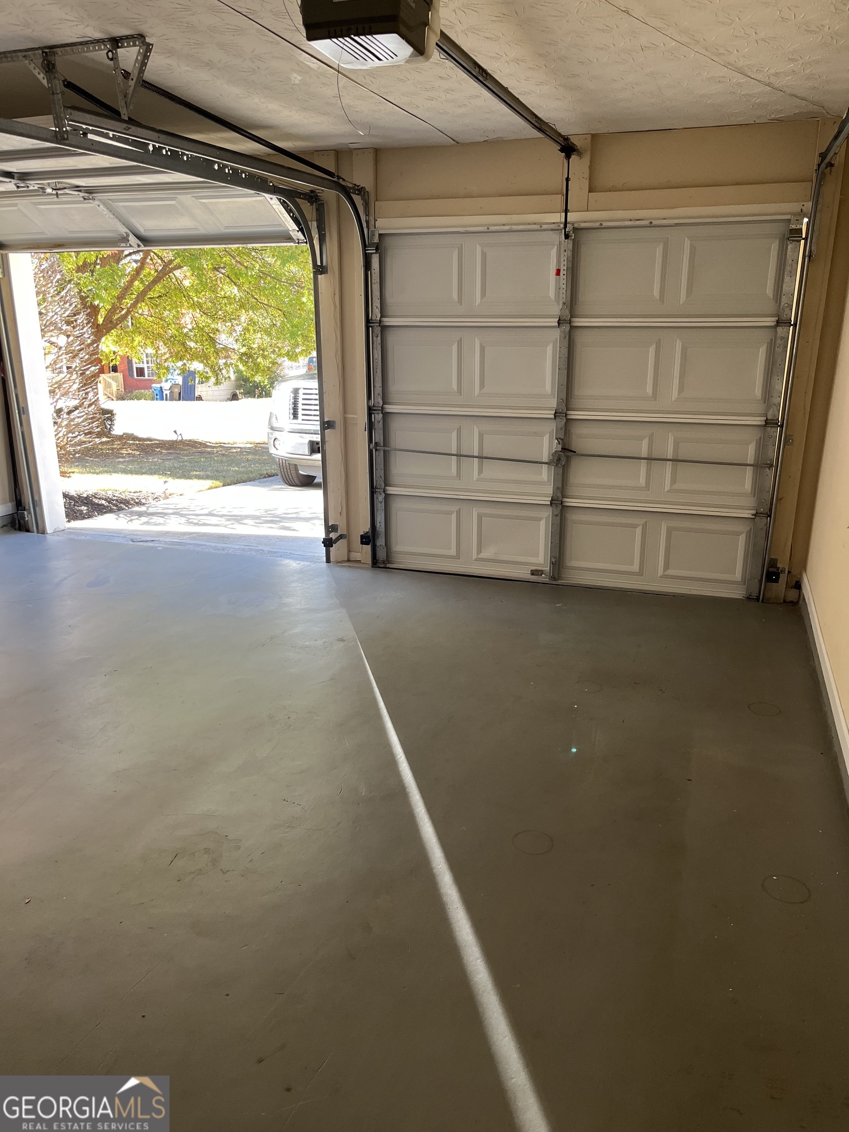 1105 Amhearst Oaks DR