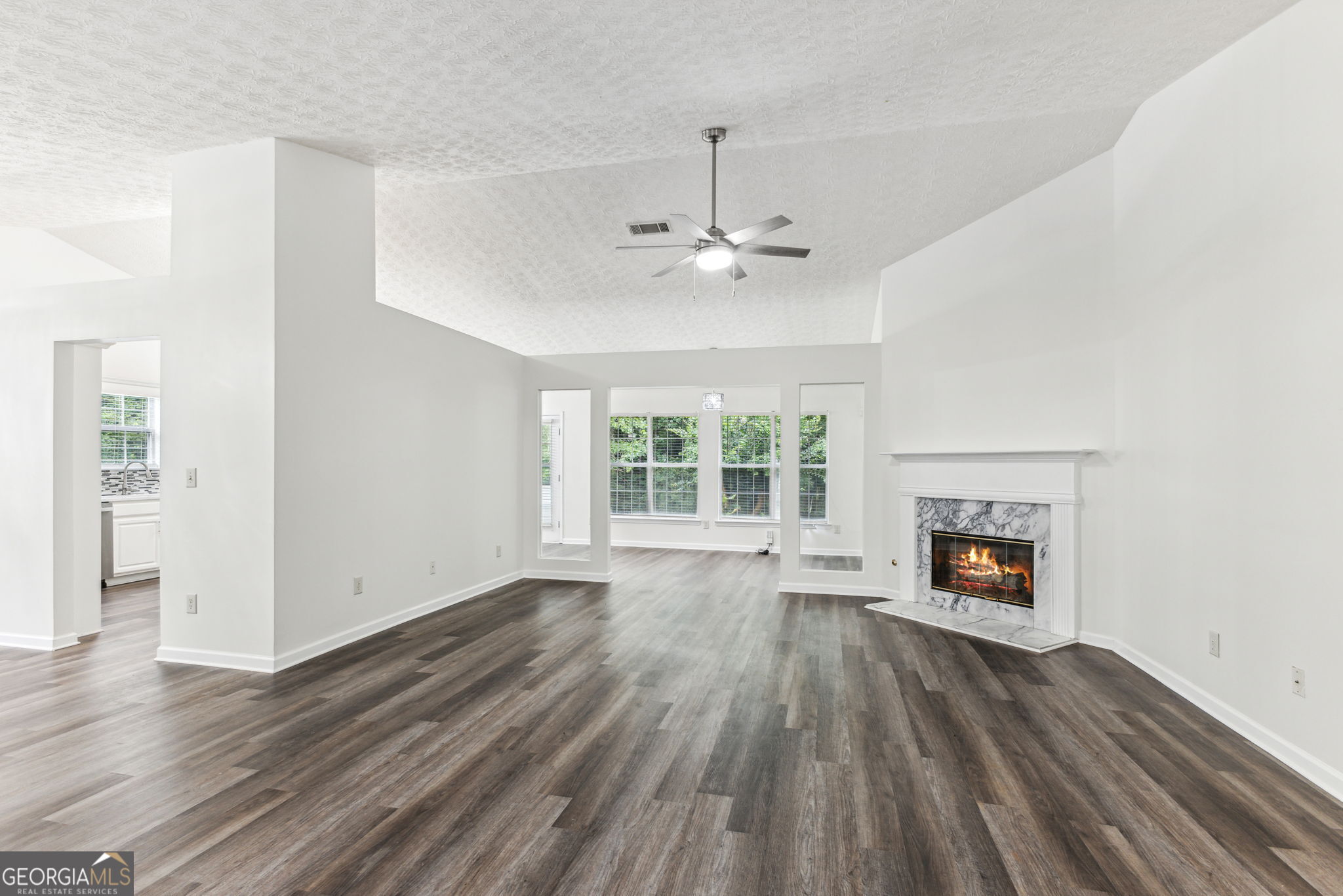 Cove Lake - Residential