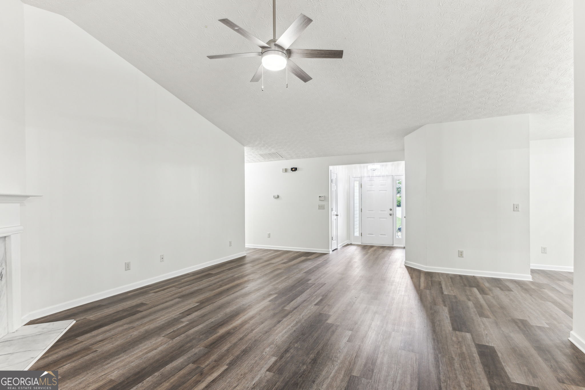 Cove Lake - Residential