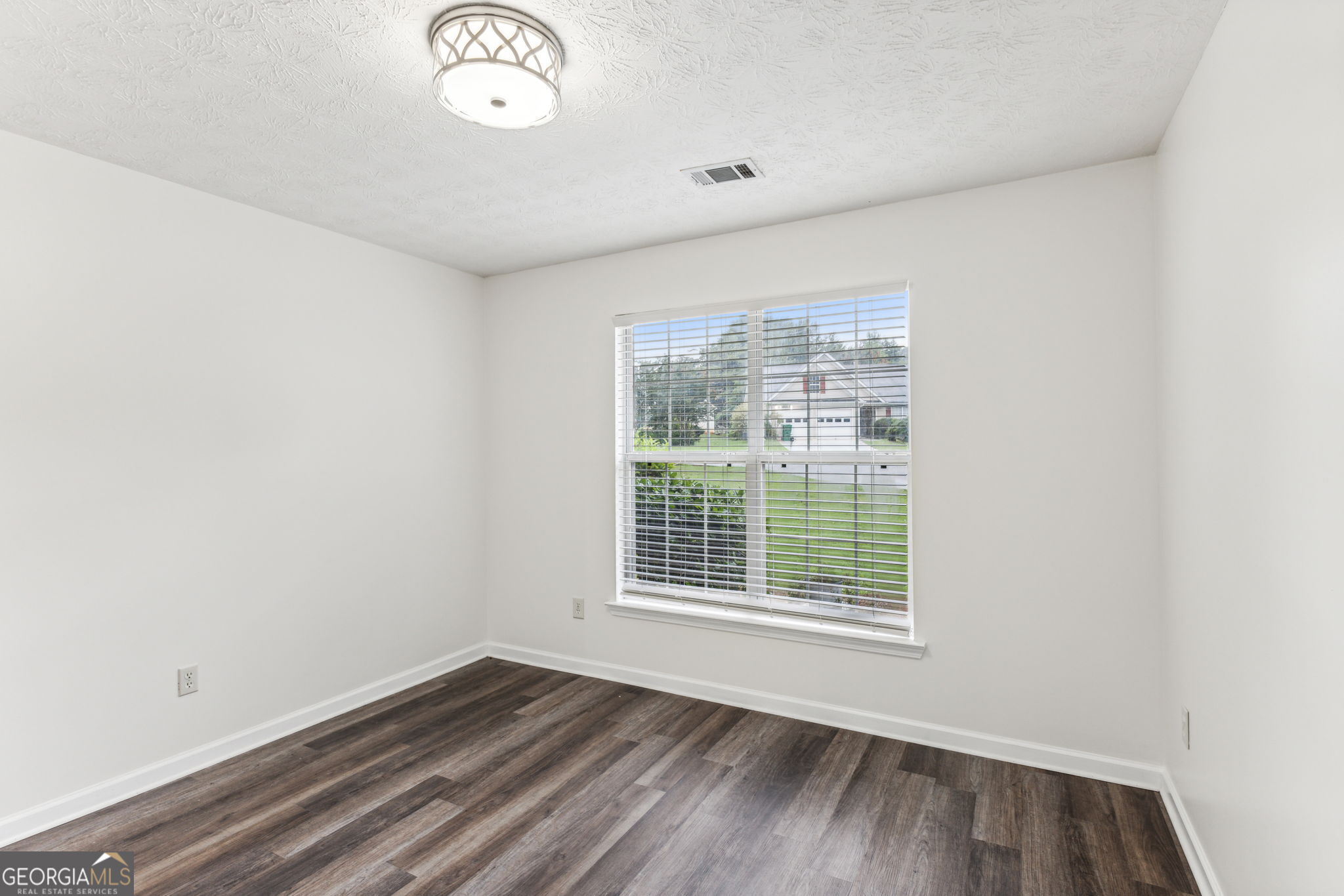 Cove Lake - Residential