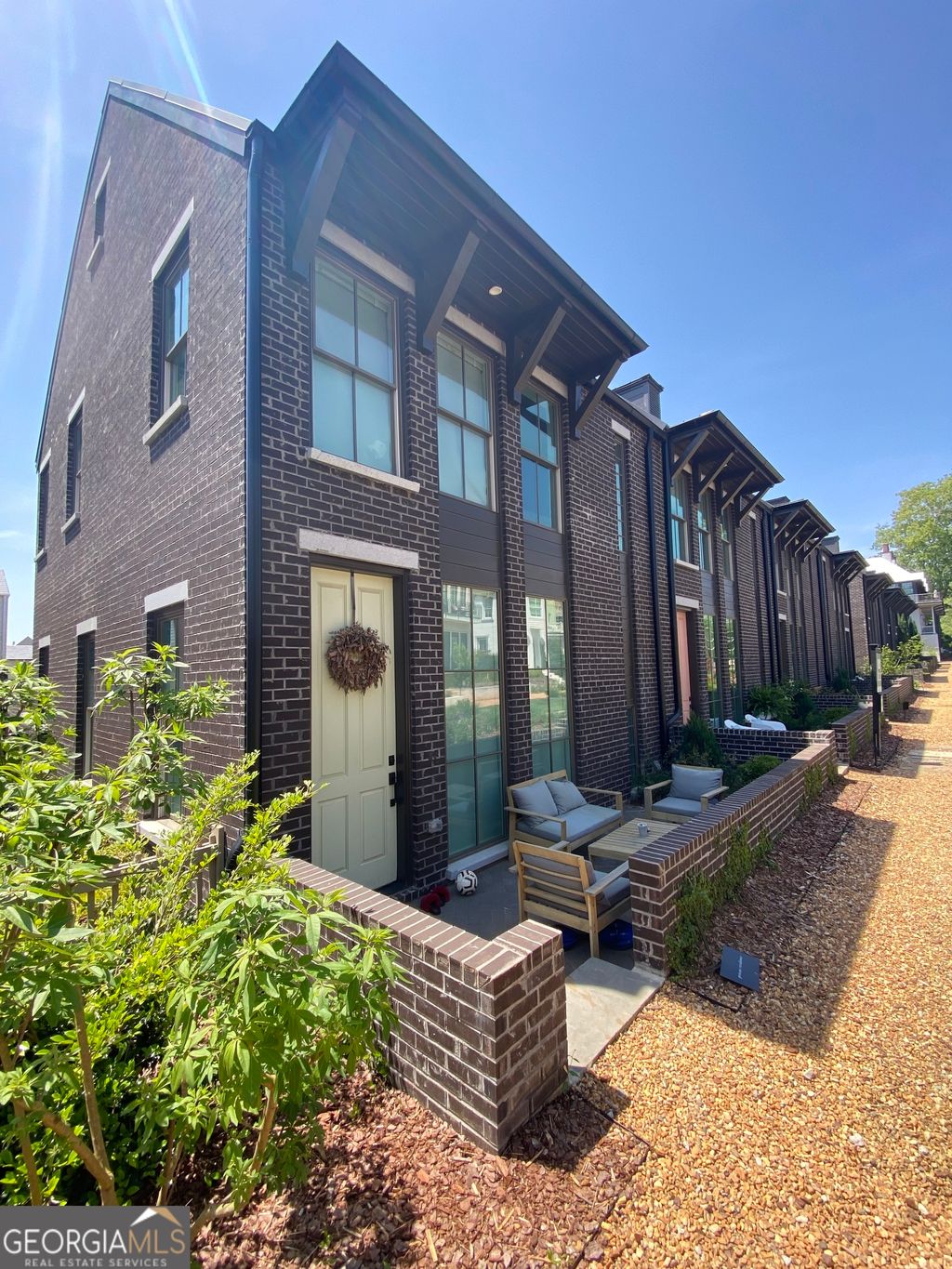 Photo of 210 Glasgow Lane, Fayetteville, GA 30214 (MLS # 10640714)