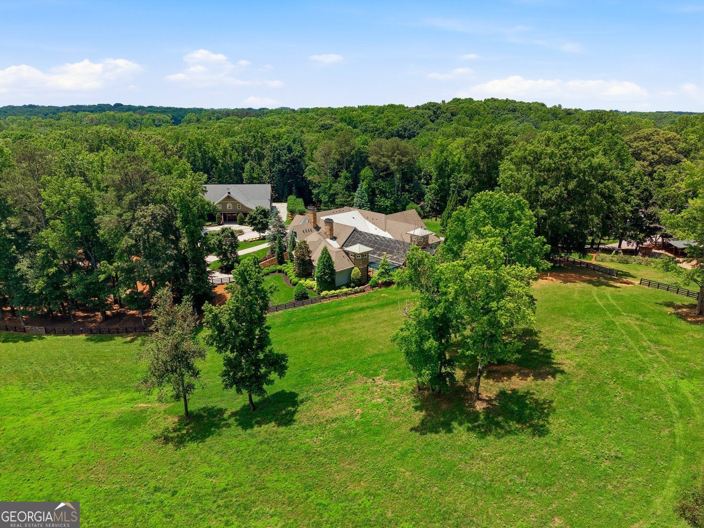 5135 Howard RD