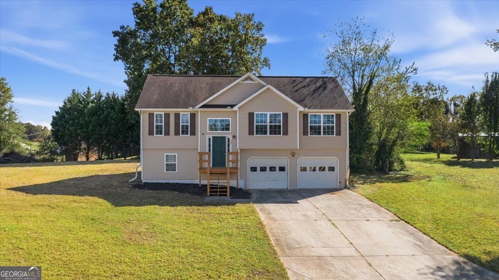 Photo of 188 Tricias Way, Temple, GA 30179 (MLS # 10877755)
