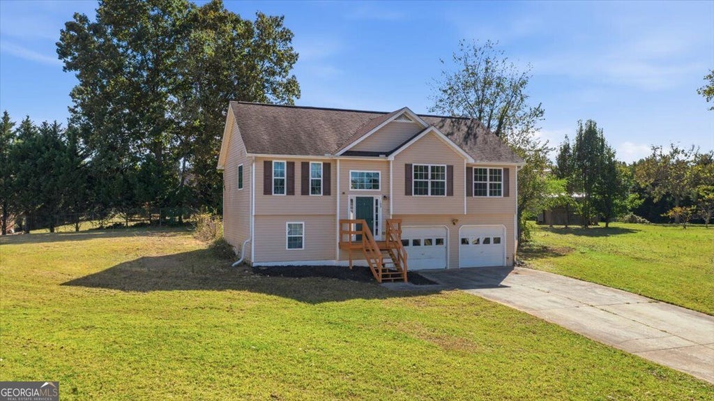 Photo of 188 Tricias Way, Temple, GA 30179 (MLS # 10877755)