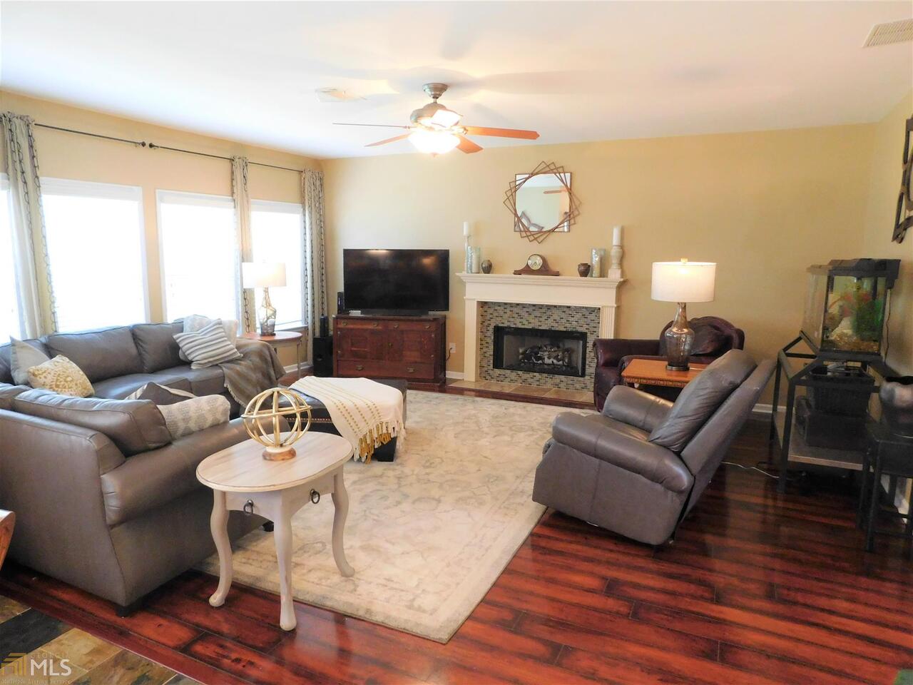 Cruce Lake - Residential