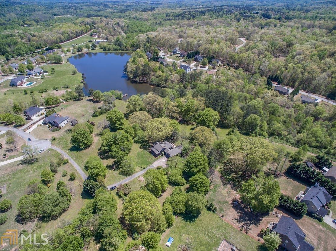 Cruce Lake - Residential