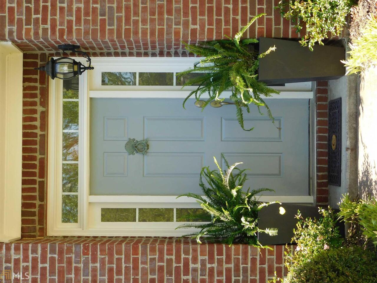Cruce Lake - Residential