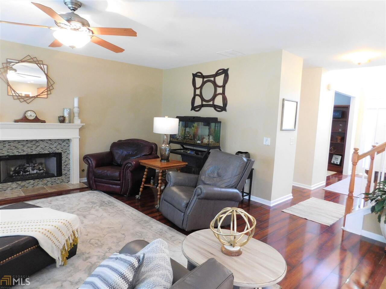Cruce Lake - Residential