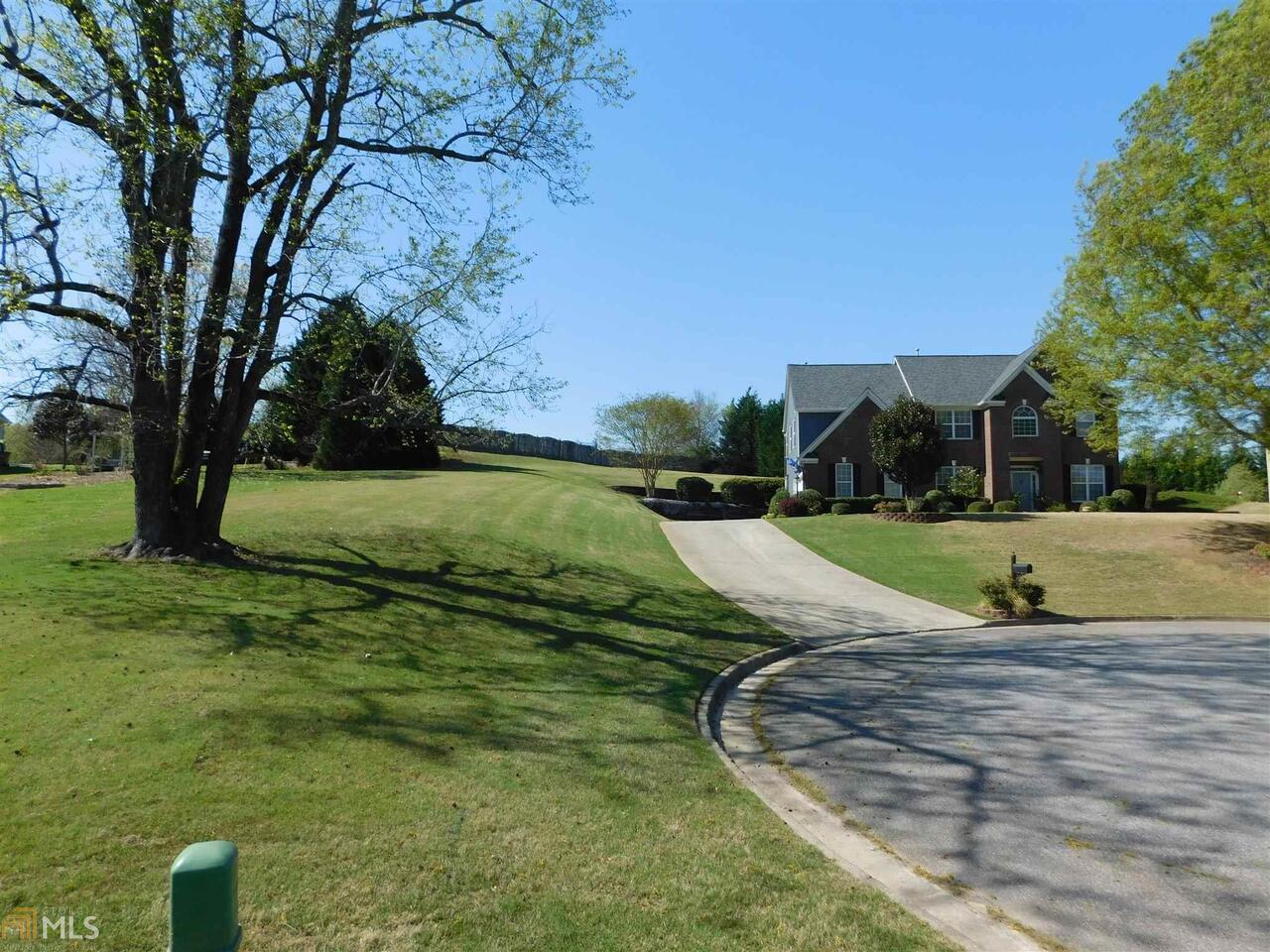 Cruce Lake - Residential
