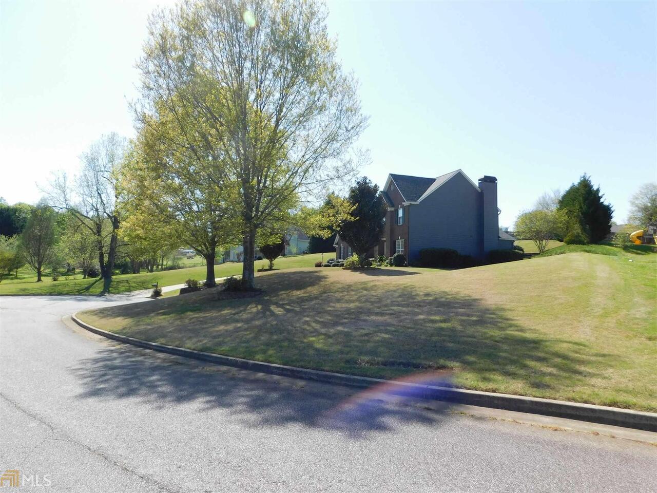 Cruce Lake - Residential