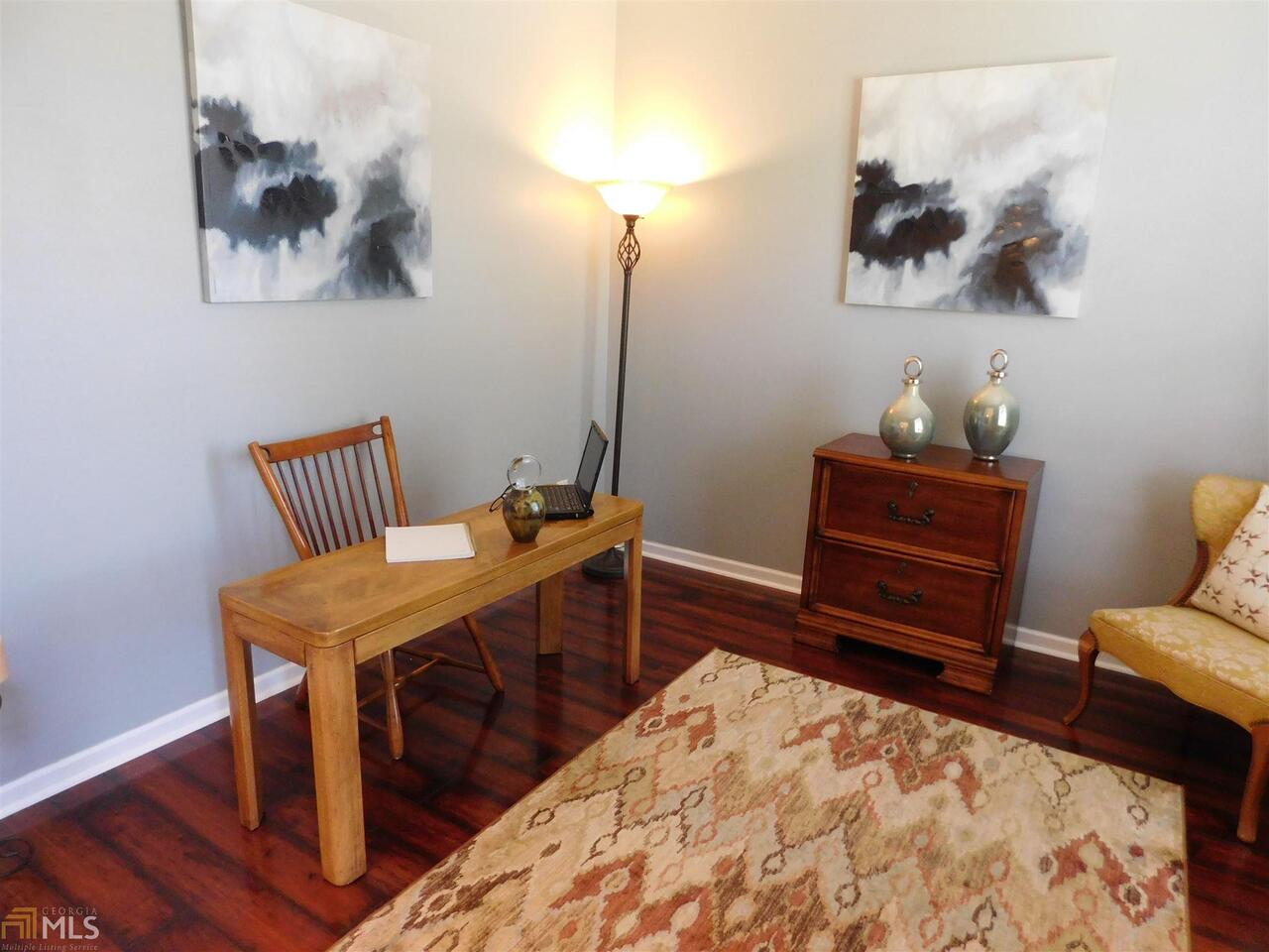 Cruce Lake - Residential