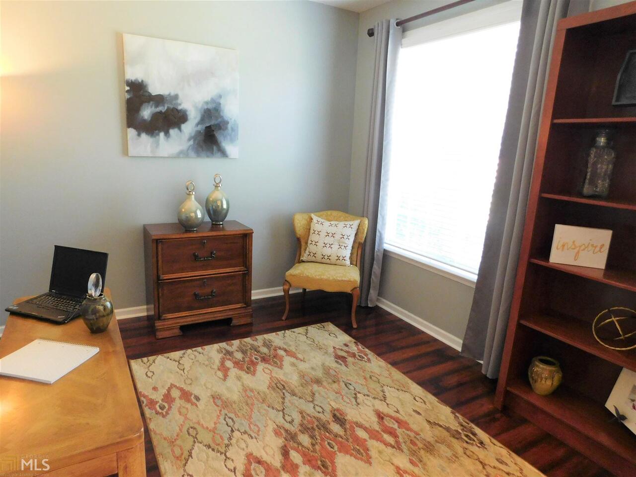 Cruce Lake - Residential