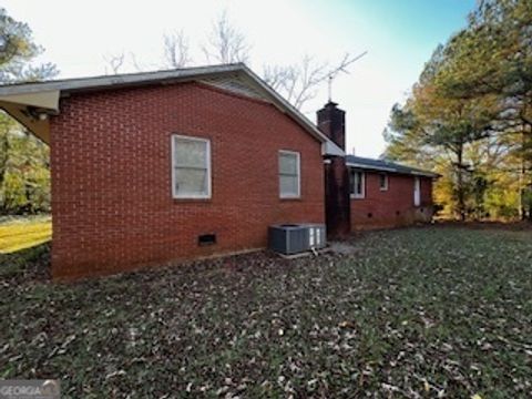 A home in Yatesville