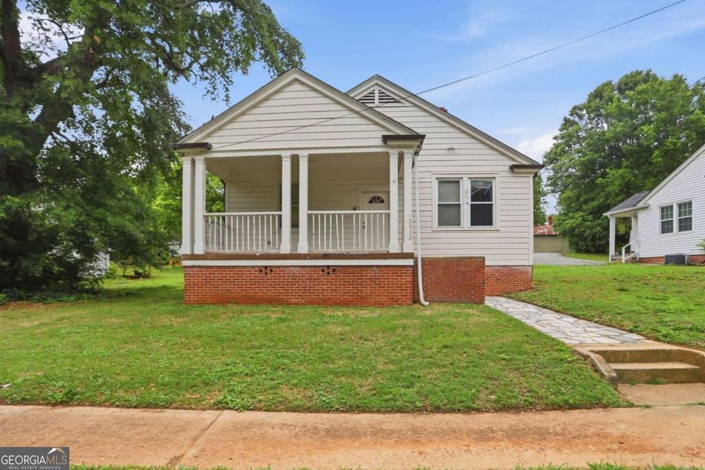 Photo of 3312 Bloomfield Avenue, Clarkdale, GA 30111 (MLS # 10765682)