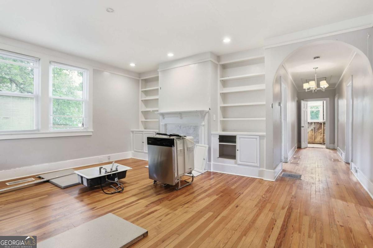 3312 Bloomfield AVE