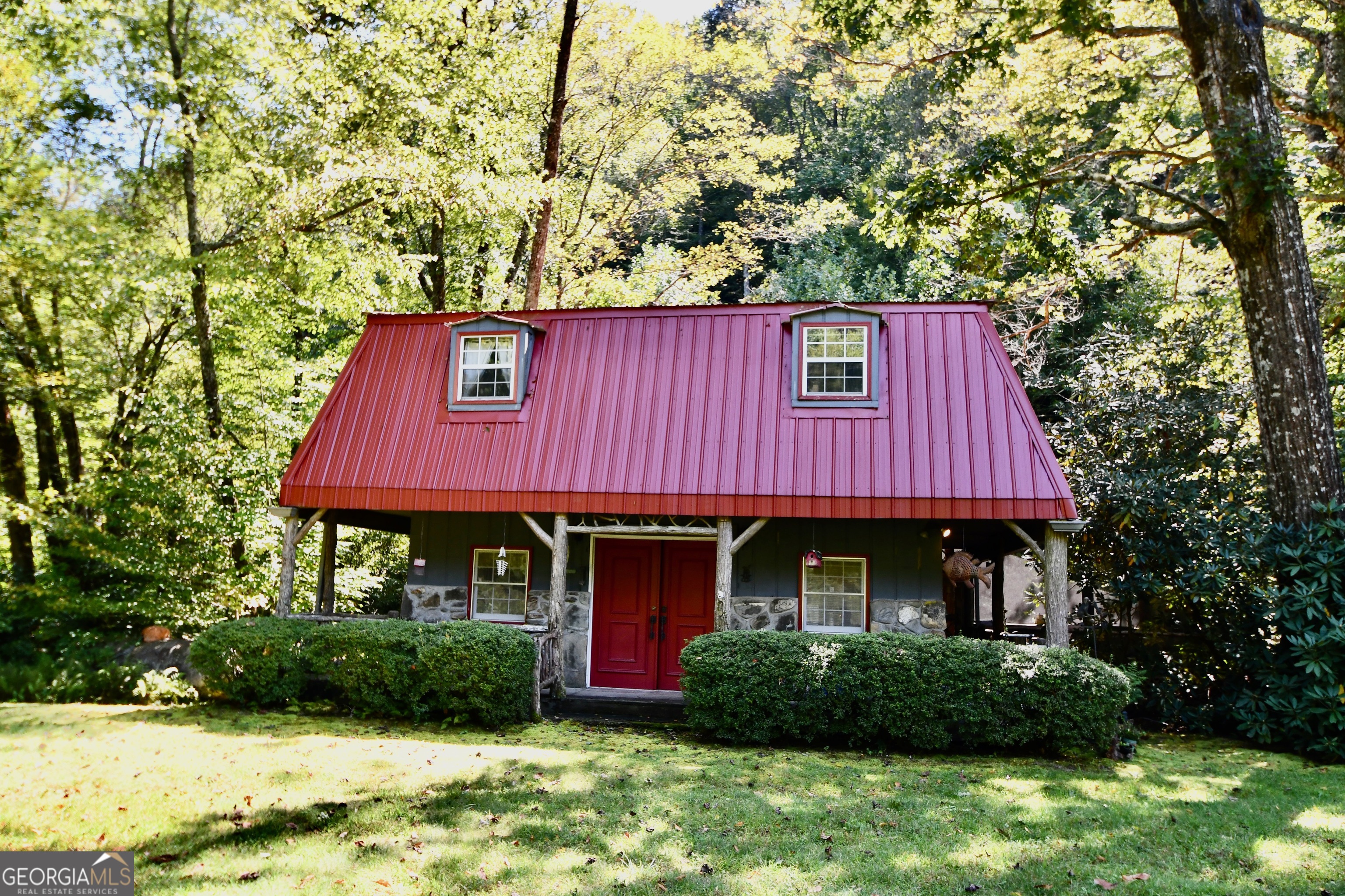 605 W Wildcat RD