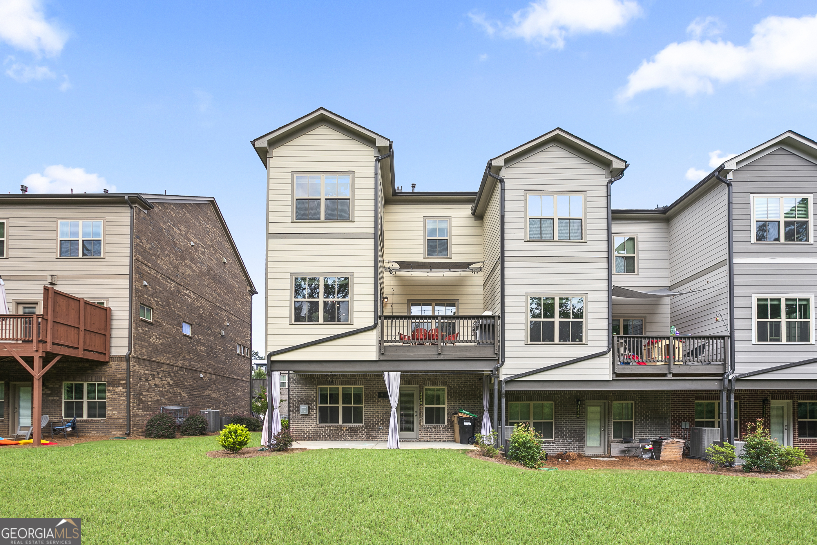 Photo 31 of 43 of 3830 Trevi LN townhome