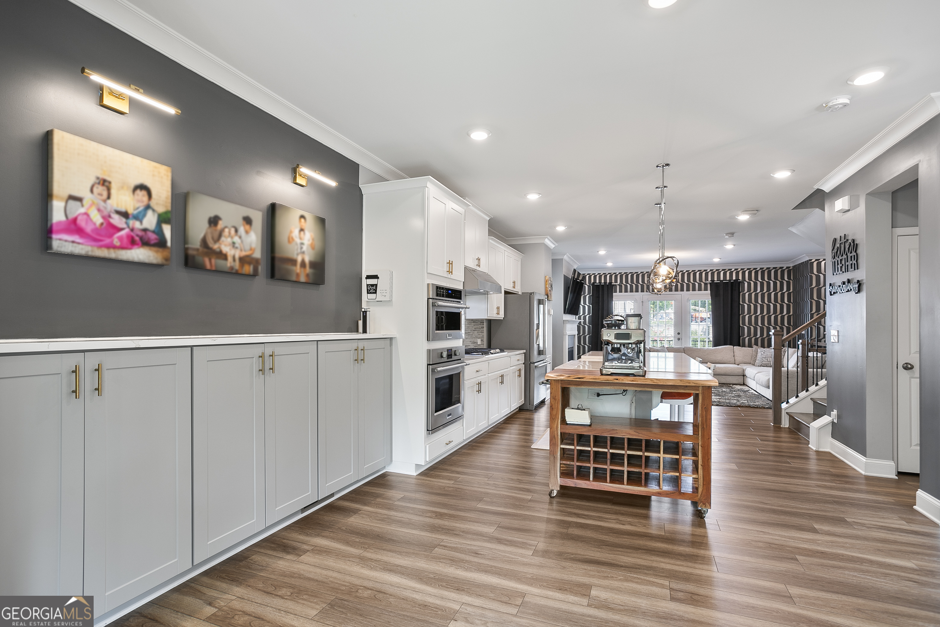 Photo 9 of 43 of 3830 Trevi LN townhome