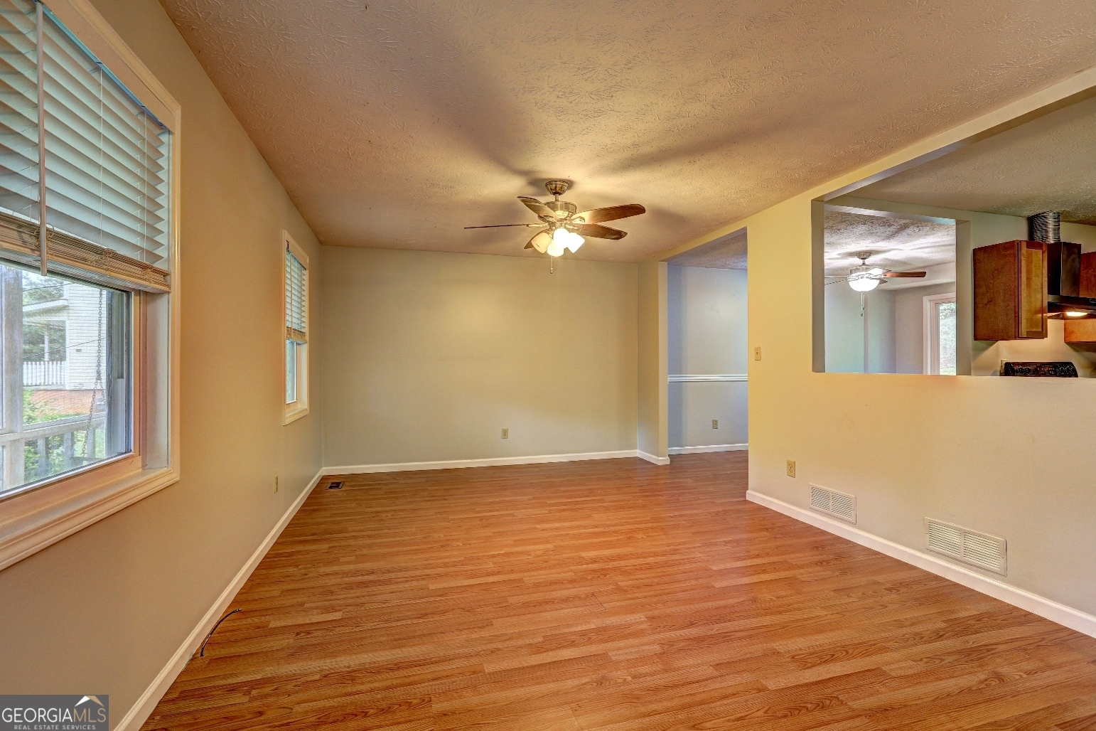 3681 Chestnut Lake CT