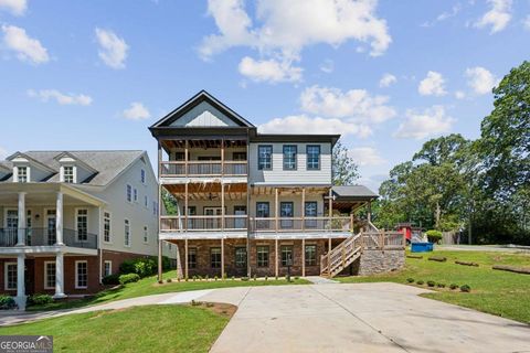 2153 COOPER LAKE RD SE Smyrna GA 30080