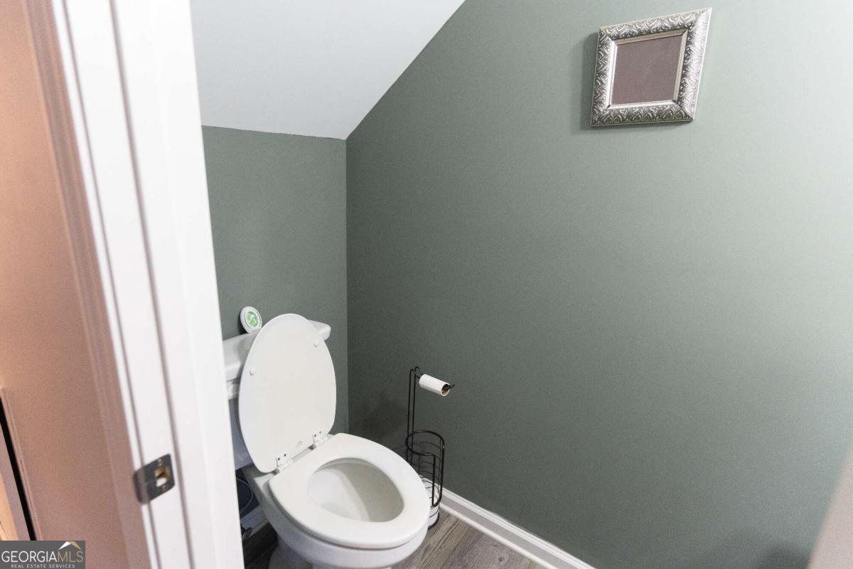 Oakridge Condo - Residential