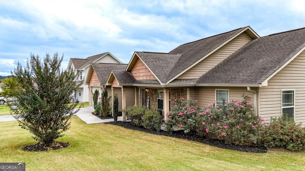 Photo of 210 Madison Drive SW, Calhoun, GA 30701 (MLS # 10840823)