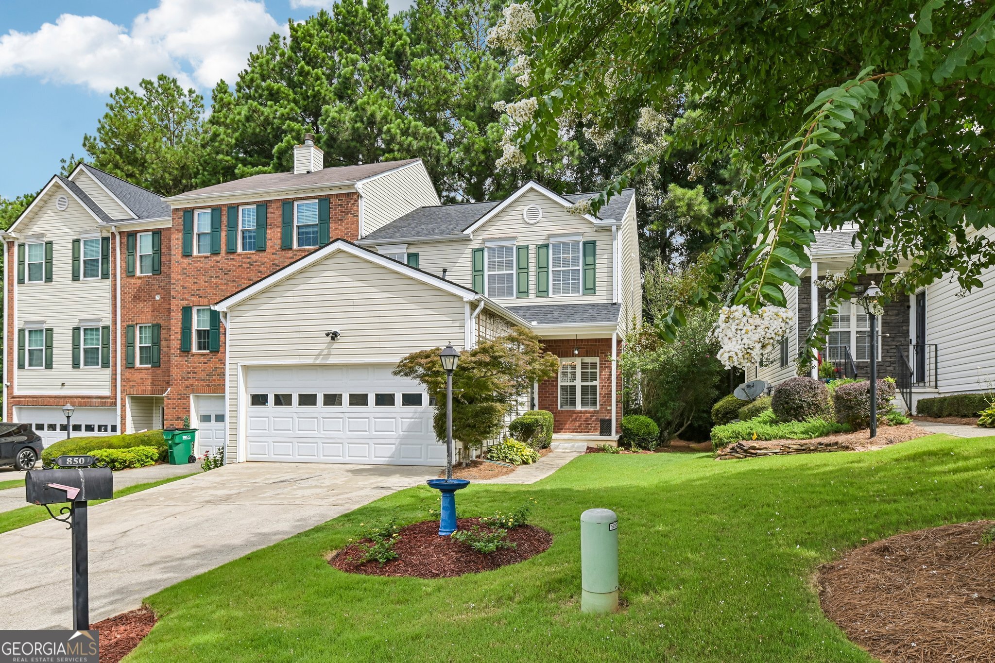 850 Abbotts Mill CT