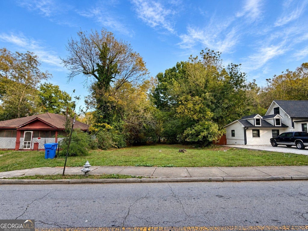 Photo of 18 Johnson Road NW, Atlanta, GA 30318 (MLS # 10880676)