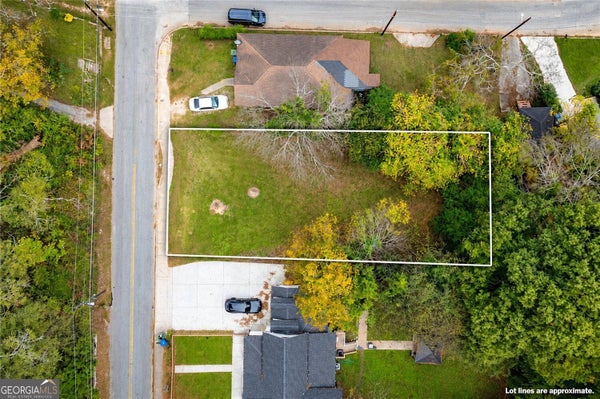 18 JOHNSON RD NW, ATLANTA, GA 30318 - Image 6c058e5deee936db95d6a9ce54e335ca/668691095