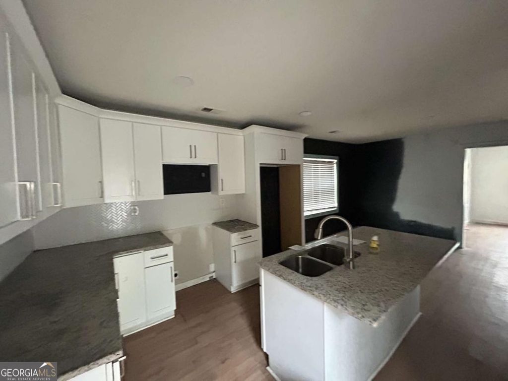 Photo of 1801 Beecher Street SW, Atlanta, GA 30310 (MLS # 10661378)