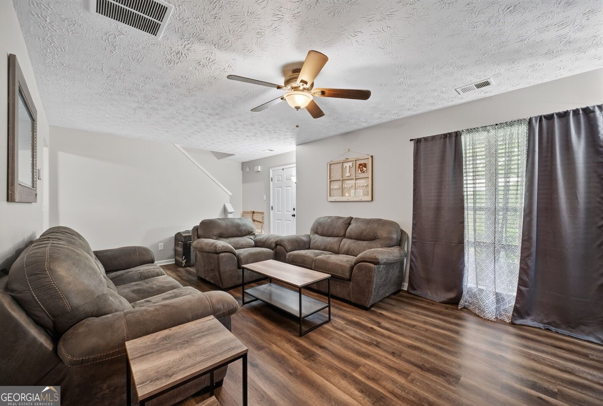 815 Sterling PL