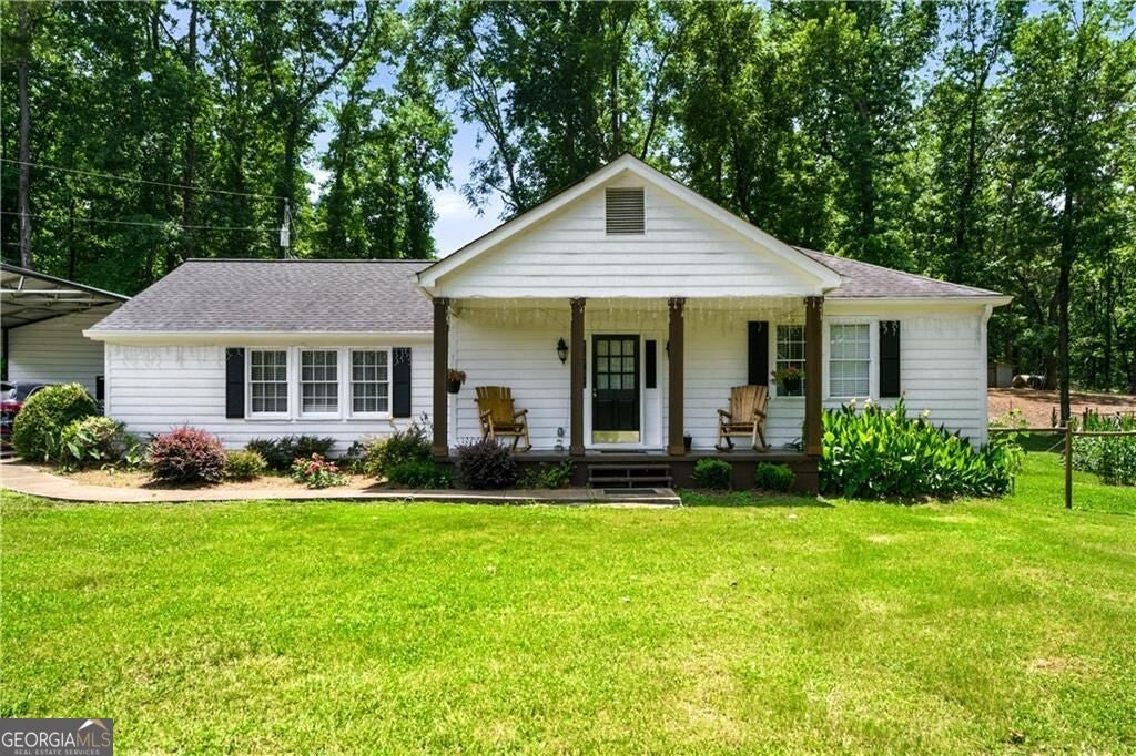 Photo of 1042 Carl Bramlett Road, Winder, GA 30680 (MLS # 10822038)