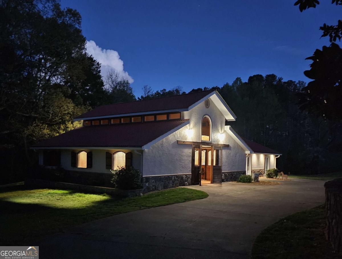 253 Charles RD