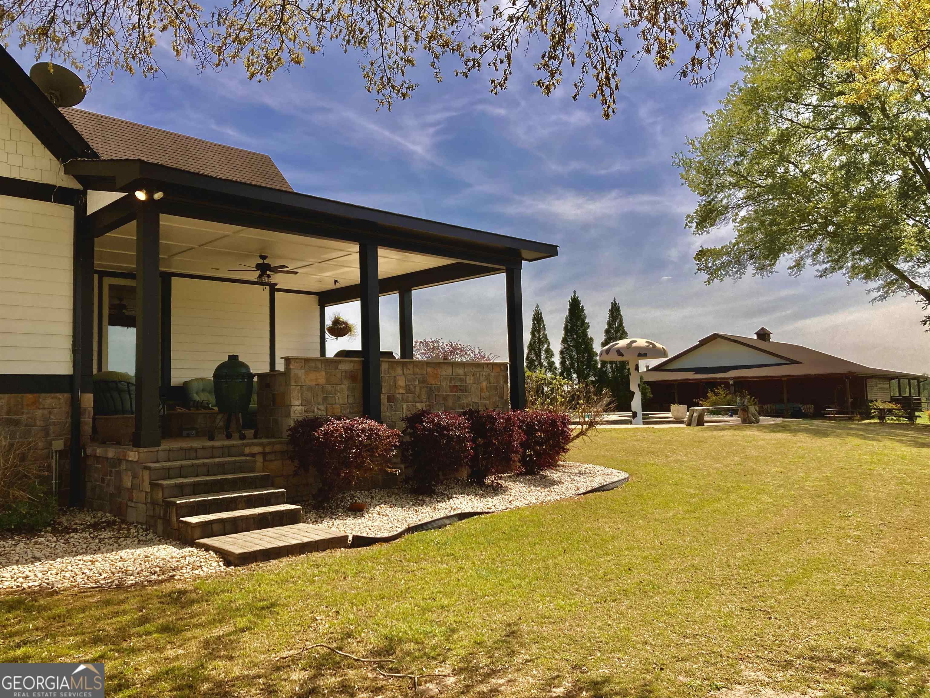 243 Ralls RD